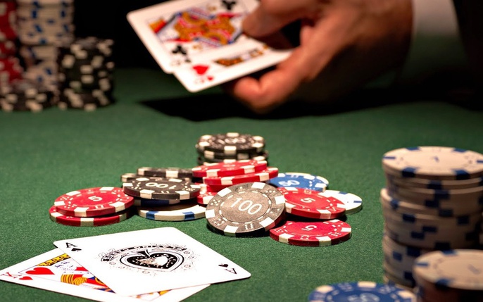 Poker: tin tức, hình ảnh, video, bình luận mới nhất