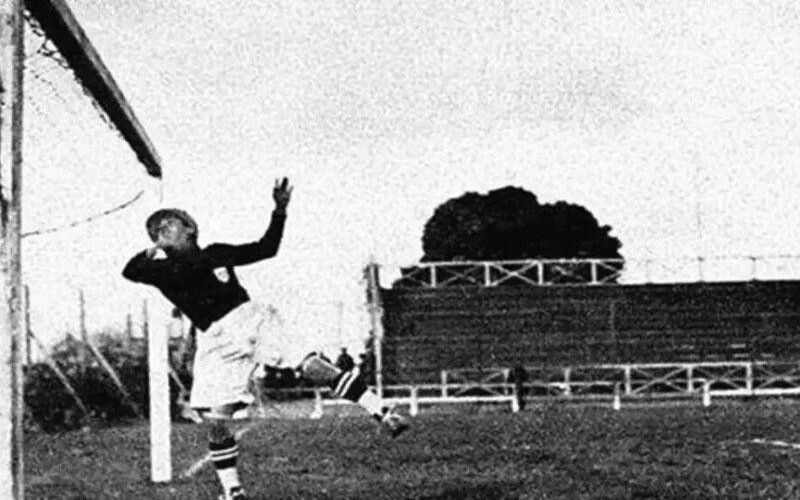 Những bàn thắng nhanh nhất và đáng nhớ nhất của World Cup