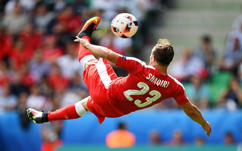 Tiền đạo trong bóng đá là gì? Vai trò và trách nhiệm của vị trí tiền đạo