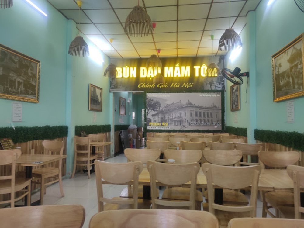 Bún đậu mắm tôm giá bình dân tại Sài Gòn